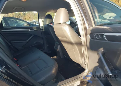 2017 Volkswagen Passat 1.8T R-Line from USA, damaged, VIN 1VWDT7A36HC059605